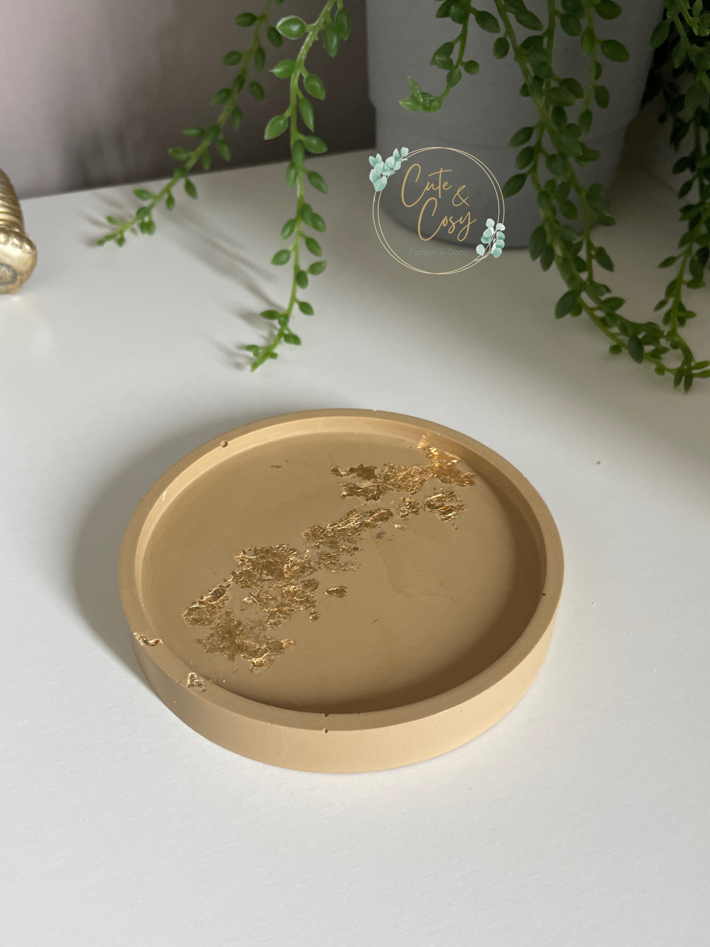 Ronde schaaltjes met goud - bruin/ beige
