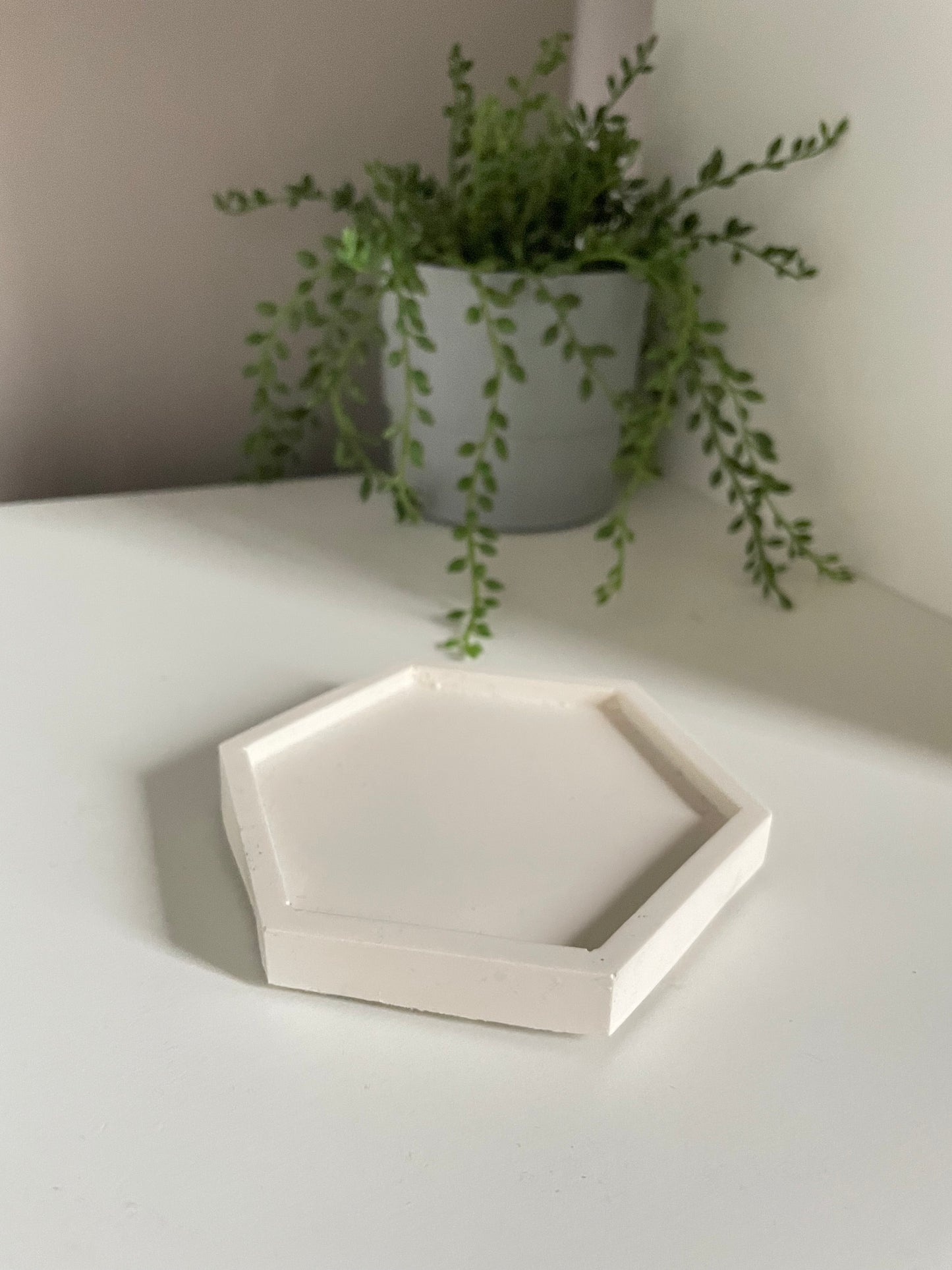 Hexagonal bowls