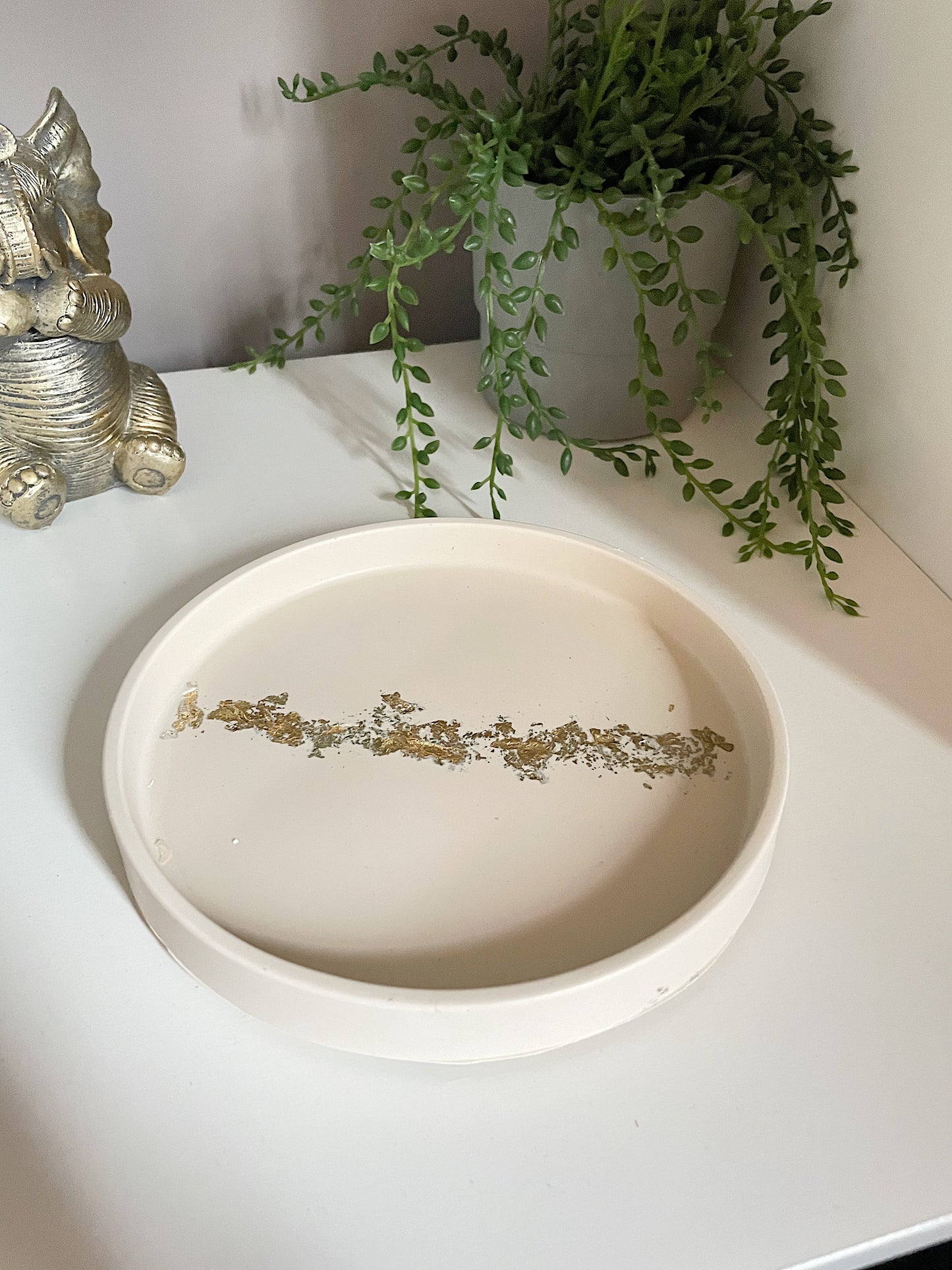 Ronde schaal met goud