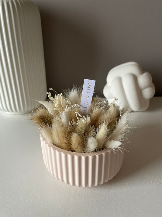 Grote pot met droogbloemen - roos