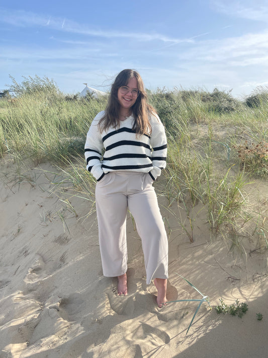 The Striped Sweater - black